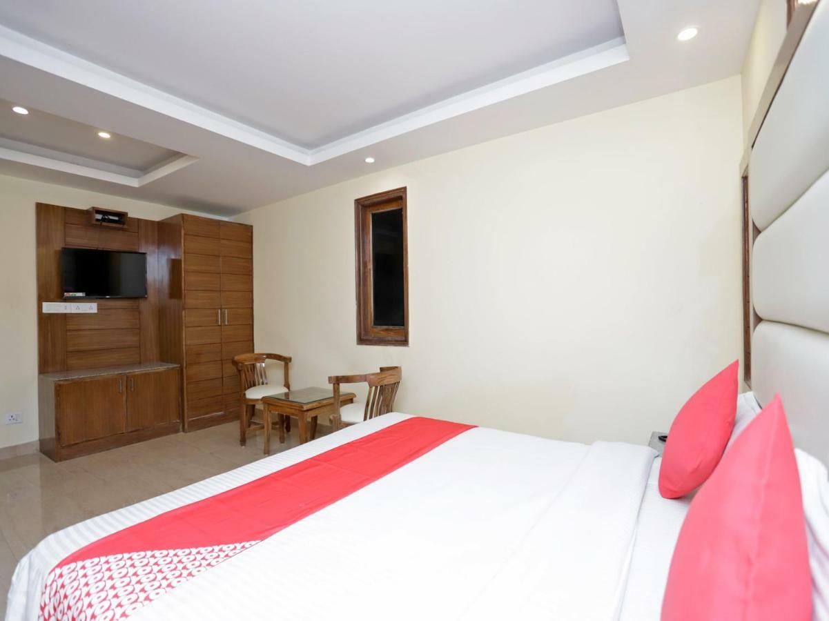 موسوري Oyo 39066 Hotel Star View المظهر الخارجي الصورة