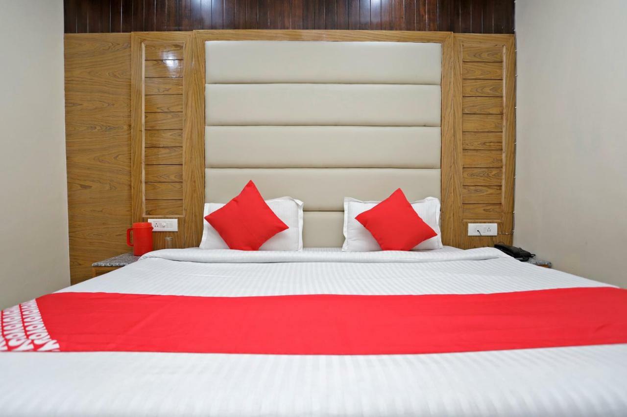 موسوري Oyo 39066 Hotel Star View المظهر الخارجي الصورة