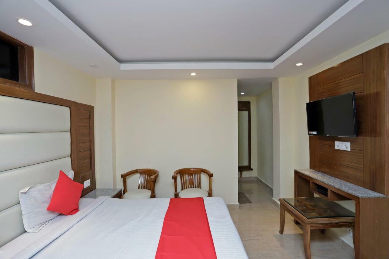 موسوري Oyo 39066 Hotel Star View المظهر الخارجي الصورة